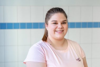 Portrait von Felicitas Brückner. Sie ist Kneipp-Erzieherin in der Kita Knirpsenland in Weißenfels.