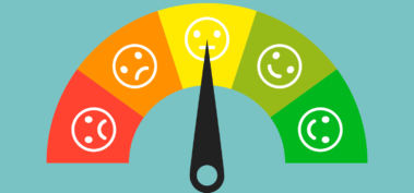 (Illustaration einer Skala von schlecht bis toll, dargestellt anhand von Farben und Smileys) Illustaration einer Skala von schlecht bis toll, dargestellt anhand von Farben und Smileys